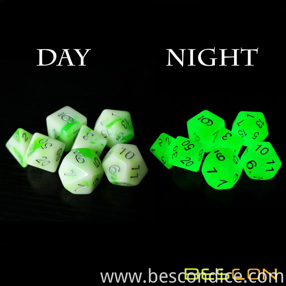 Luminous Jade Game Dice Set 3